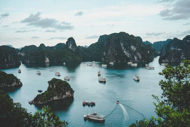 halong bay