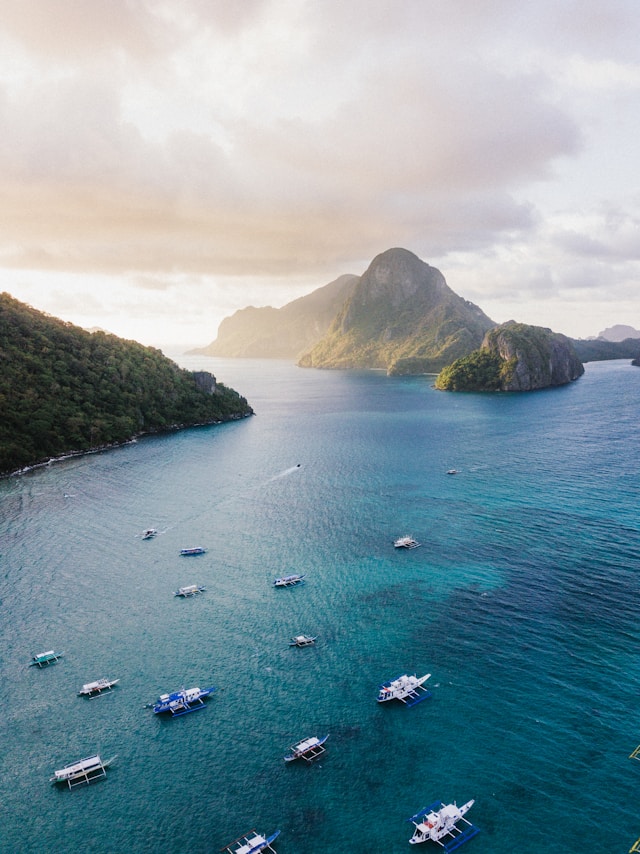 Philippines island hopping