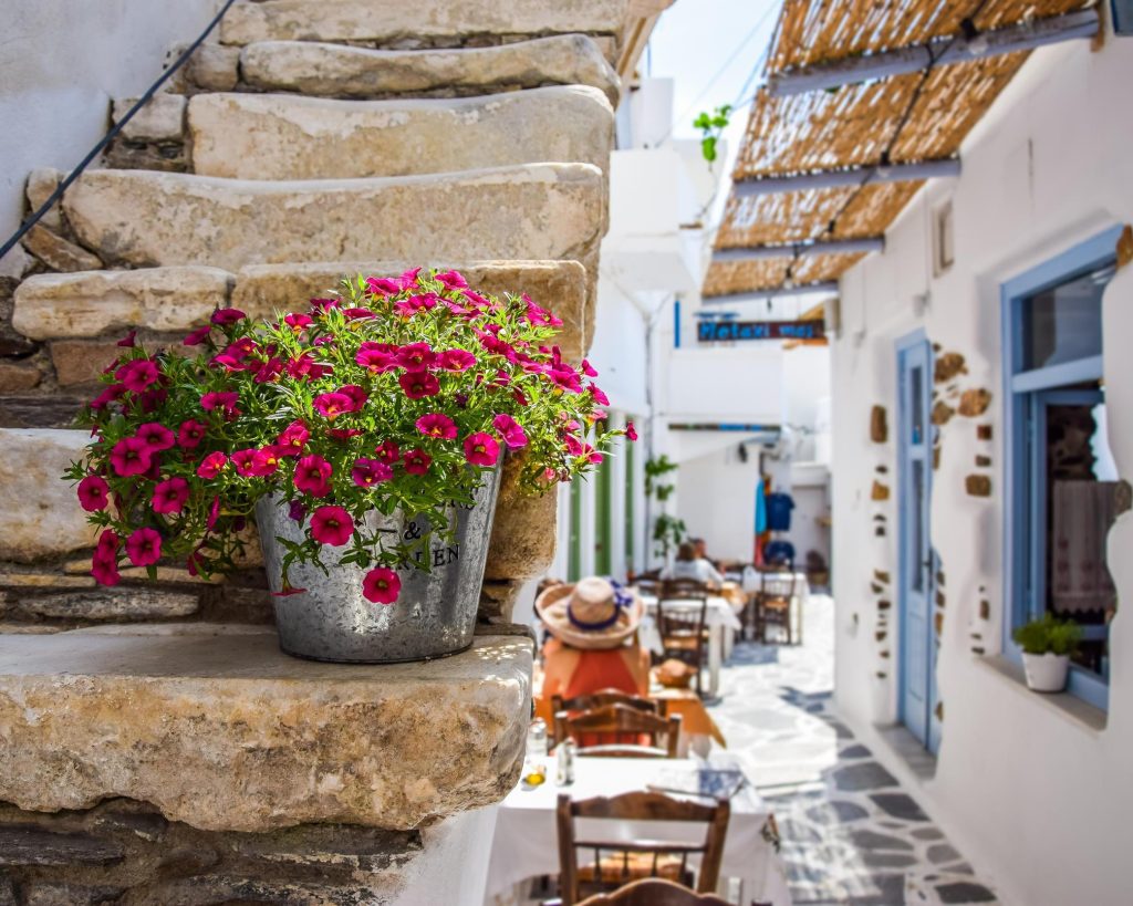 Grecja: Mykonos, Naksos i Santorini – elastyczny island hopping promem